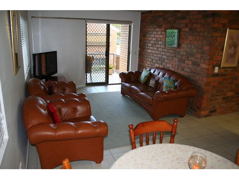 Unit 3 Balmoral 18 William Street, Alexandra Headland QLD 4572