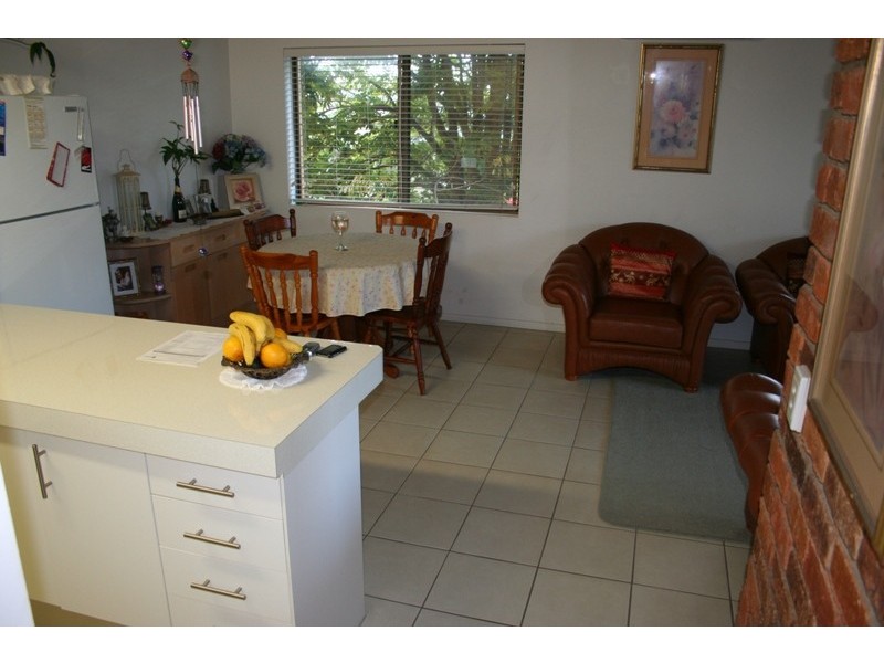 Unit 3 Balmoral 18 William Street, Alexandra Headland QLD 4572