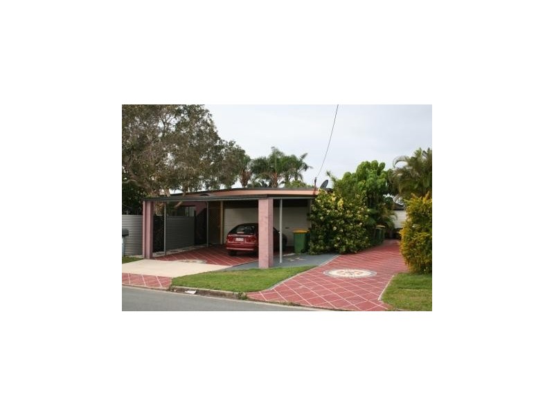 37 Saleng Crescent, Warana QLD 4575