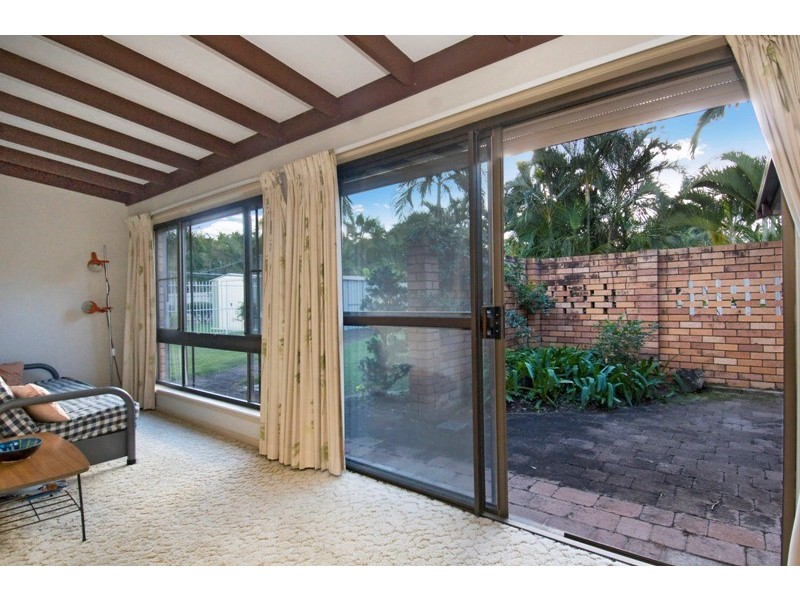 140 Goonawarra Drive, Mooloolaba QLD 4557