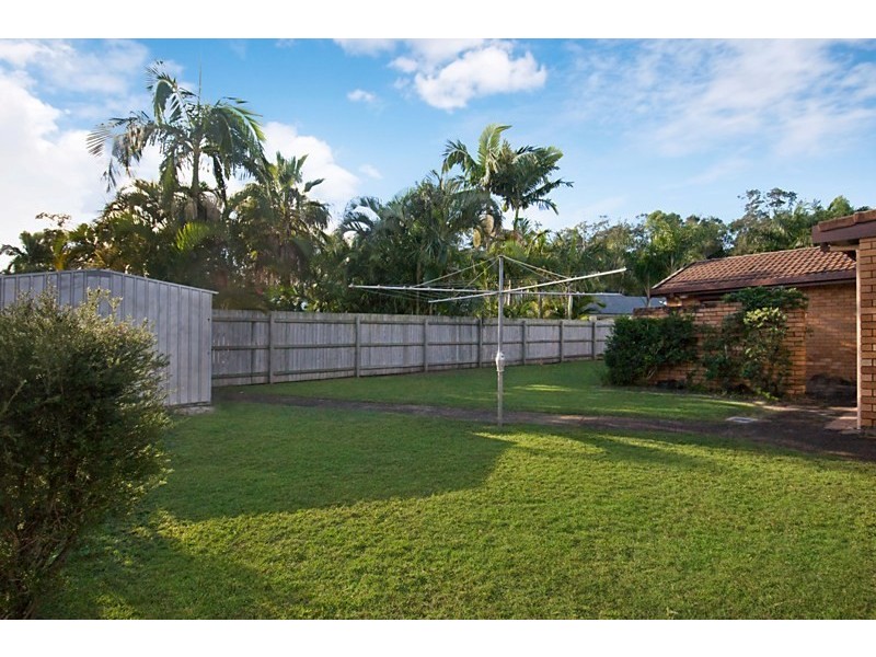 140 Goonawarra Drive, Mooloolaba QLD 4557