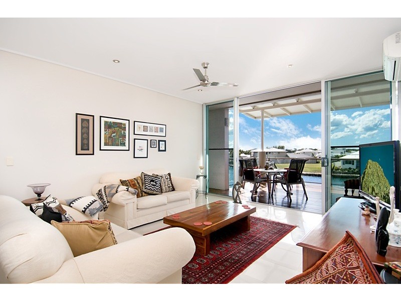 8/20 Anchorage Circuit, Twin Waters QLD 4564