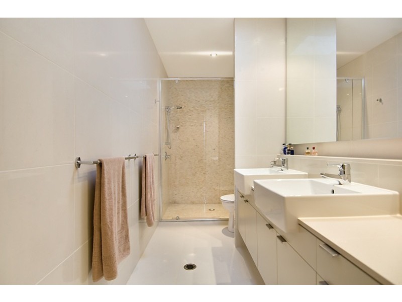 8/20 Anchorage Circuit, Twin Waters QLD 4564