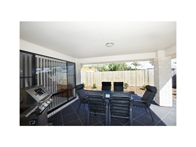10 Mulgani Street, Warana QLD 4575