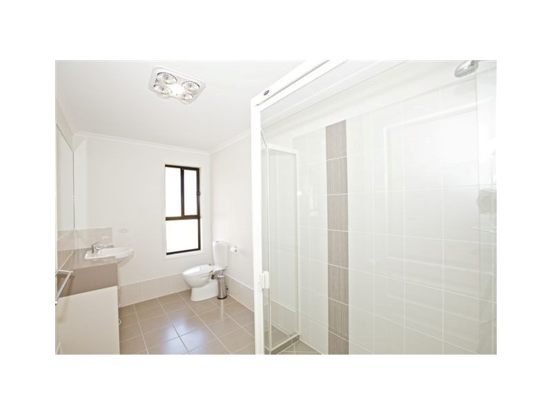 10 Mulgani Street, Warana QLD 4575