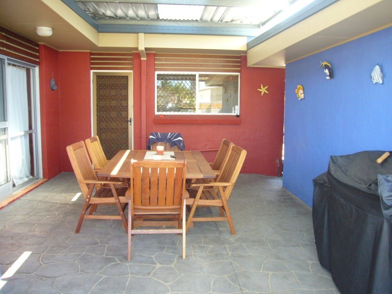 4 Koolinda Street, Warana QLD 4575