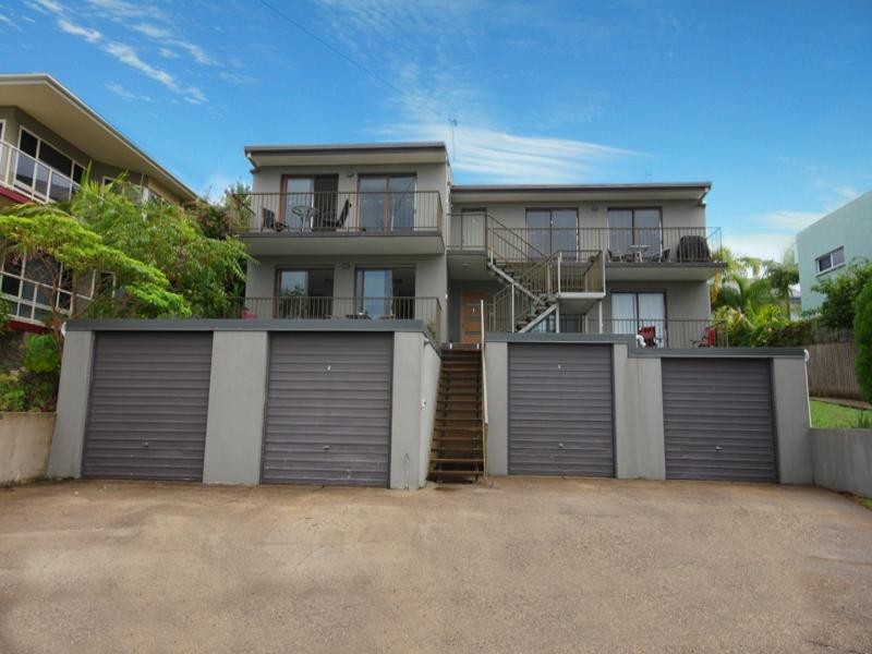 2/14 Kalinda Avenue, Mooloolaba QLD 4557