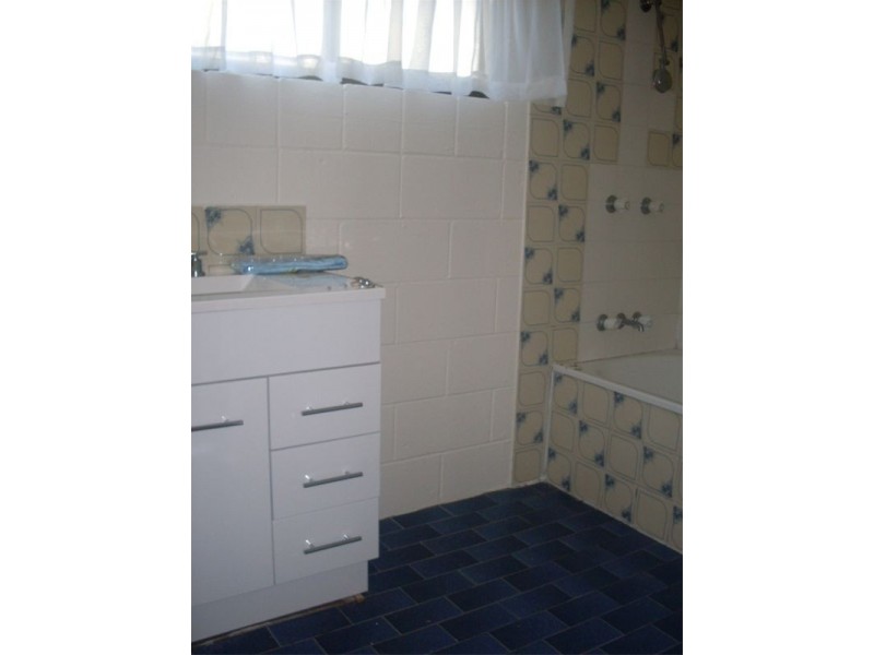 13 Woyin Street, Alexandra Headland QLD 4572