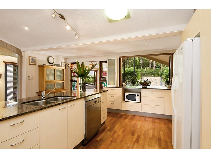 3 Waterloo Court, Tanawha QLD 4556