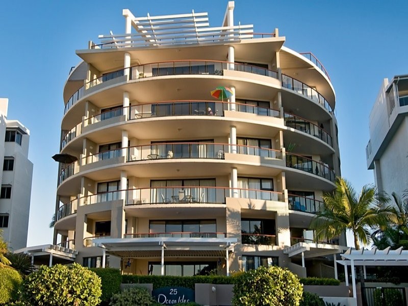 Unit 3/Ocean Isles 27 The Esplanade, Maroochydore QLD 4558