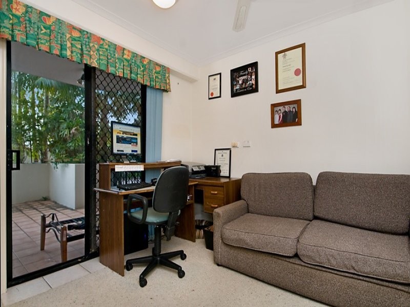 Unit 3/Ocean Isles 27 The Esplanade, Maroochydore QLD 4558