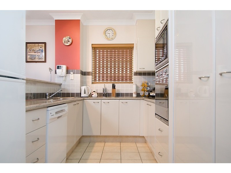 Unit 13 179 Ocean Drive, Twin Waters QLD 4564
