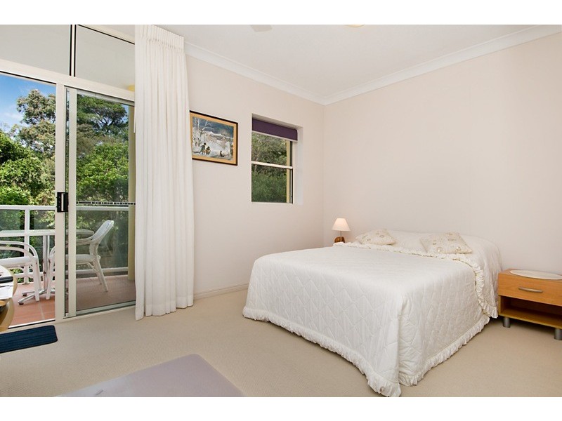 Unit 13 179 Ocean Drive, Twin Waters QLD 4564