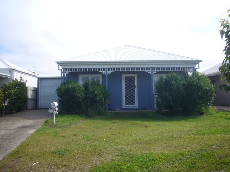 9 Irving Place, Sippy Downs QLD 4556