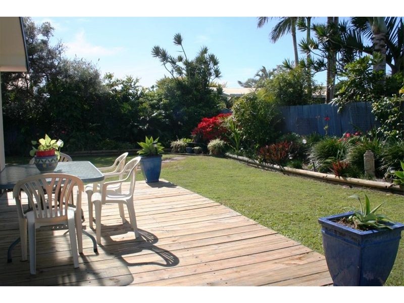 29 Saleng Crescent, Warana QLD 4575