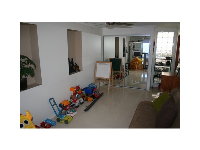 11 Cootamundra Drive, Mountain Creek QLD 4557