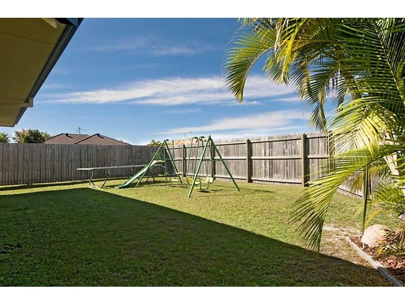 52 Oak Grove Way, Sippy Downs QLD 4556