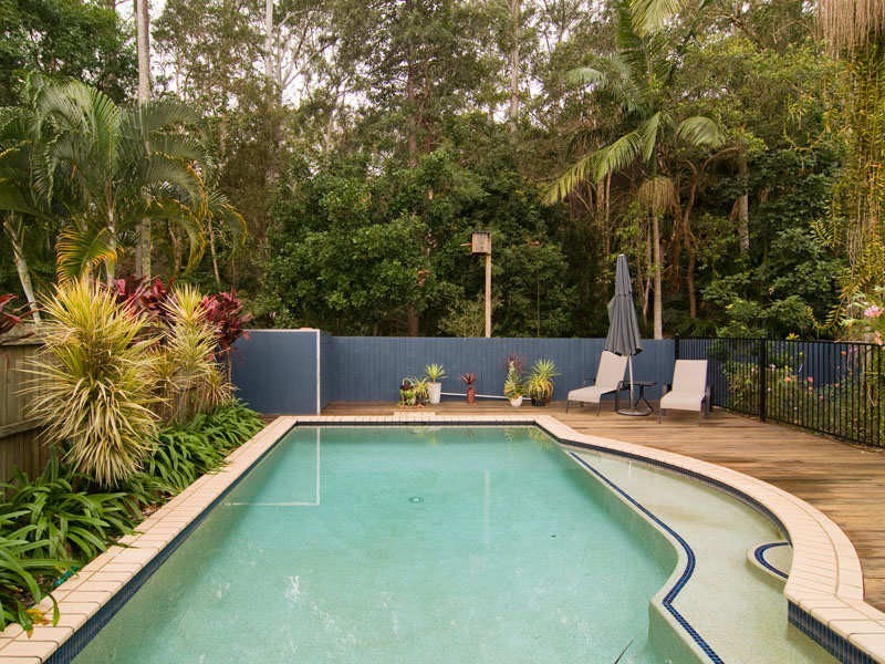 65 Oloway Crescent, Alexandra Headland QLD 4572