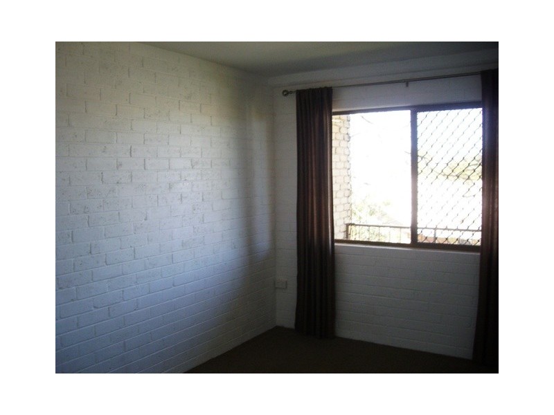 2/87 Buderim Avenue, Mooloolaba QLD 4557