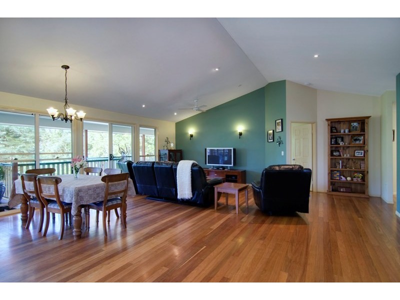 24 Ballinger Road, Buderim QLD 4556