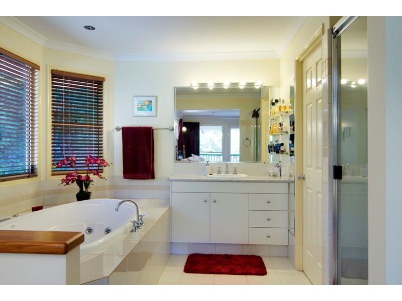 24 Ballinger Road, Buderim QLD 4556