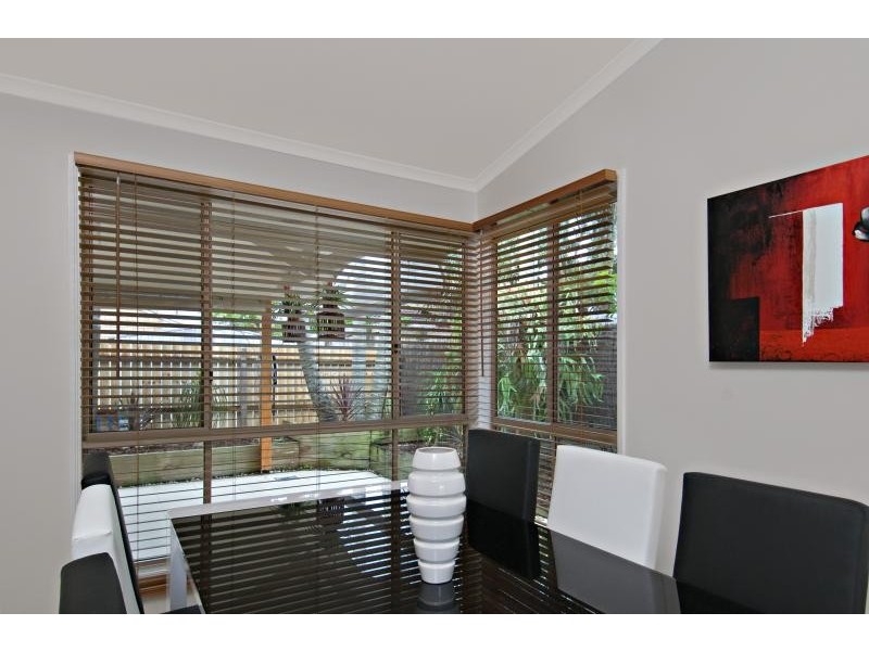 184 Oceanic Drive, Warana QLD 4575