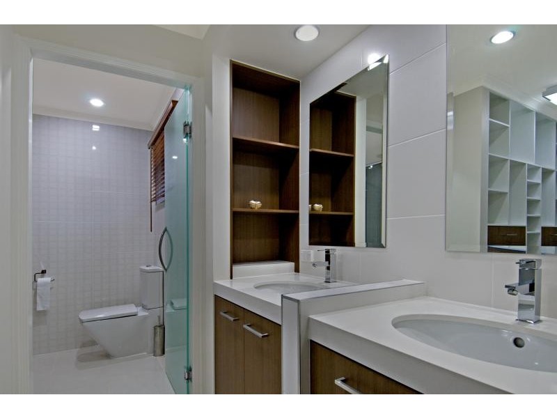 184 Oceanic Drive, Warana QLD 4575