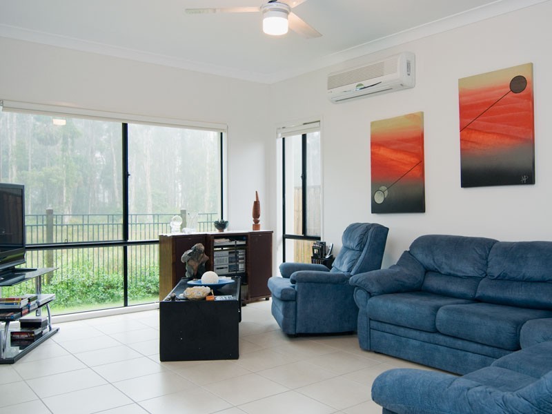 27 Satinash Street, Meridan Plains QLD 4551