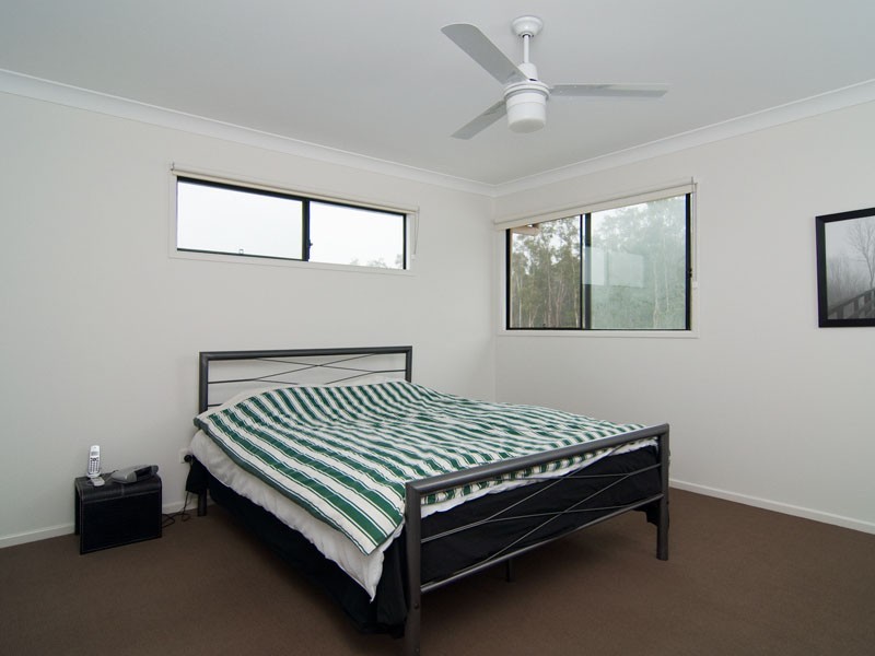 27 Satinash Street, Meridan Plains QLD 4551