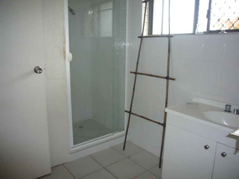 1/33 Hinley Avenue, Maroochydore QLD 4558