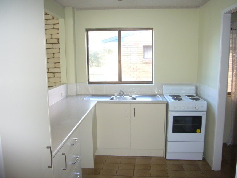 4/12 Pangarinda Place, Mooloolaba QLD 4557