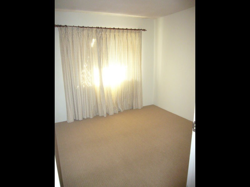 4/12 Pangarinda Place, Mooloolaba QLD 4557