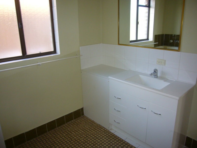 4/12 Pangarinda Place, Mooloolaba QLD 4557