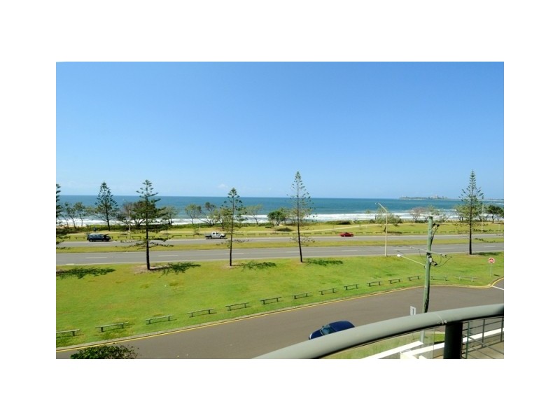 Unit 401 122 Alexandra Parade, Alexandra Headland QLD 4572