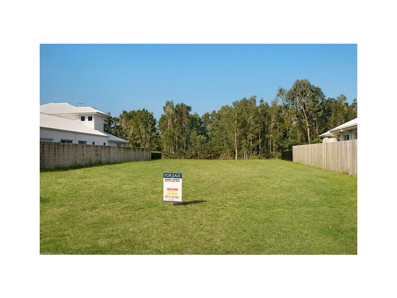 19 Hetherington Drive, Twin Waters QLD 4564