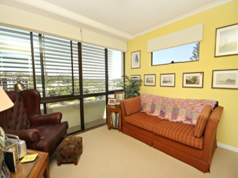 Unit 10 Alexandra Pde, Alexandra Headland QLD 4572