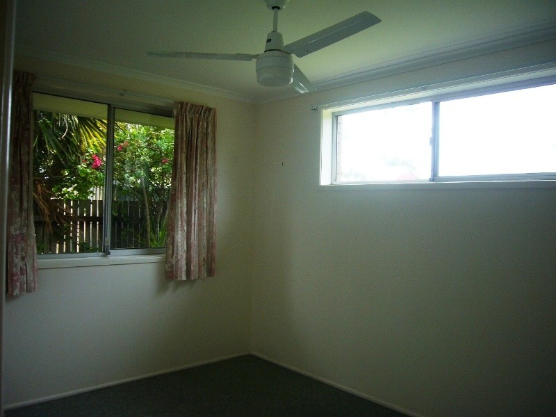 19 Bandaroo Street, Warana QLD 4575