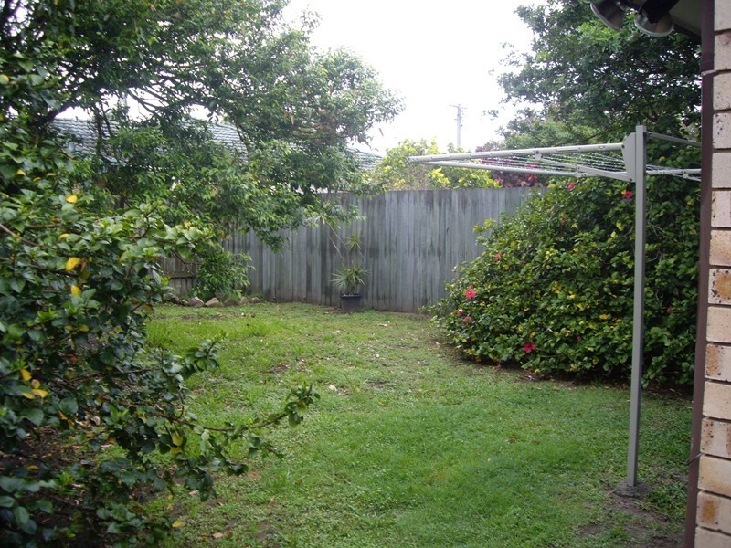 1/5 Benalla Street, Warana QLD 4575