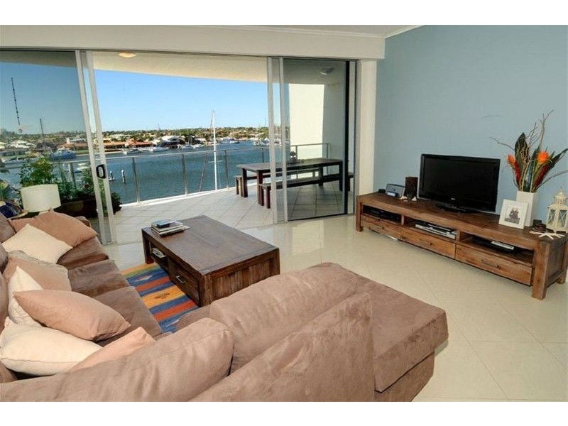 410/11 Nicklin Way, Minyama QLD 4575