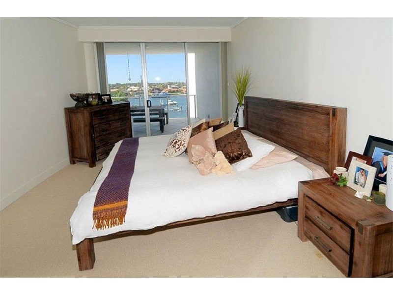 410/11 Nicklin Way, Minyama QLD 4575