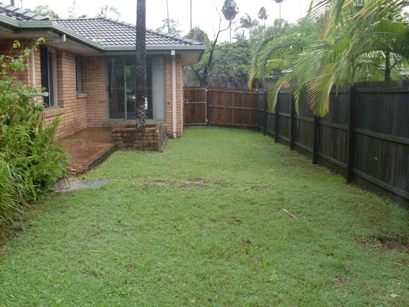 2 Jacaranda Drive, Mooloolaba QLD 4557
