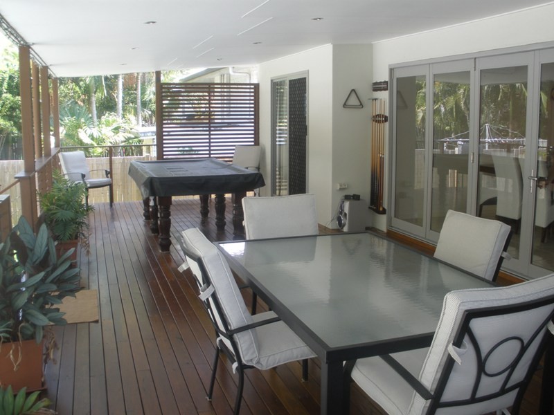 73 Okinja Road, Alexandra Headland QLD 4572