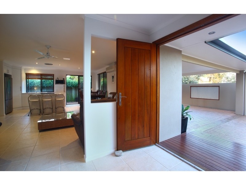 46 Point Cartwright Drive, Buddina QLD 4575