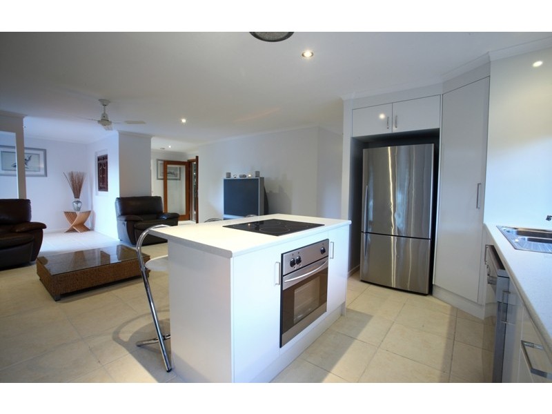 46 Point Cartwright Drive, Buddina QLD 4575