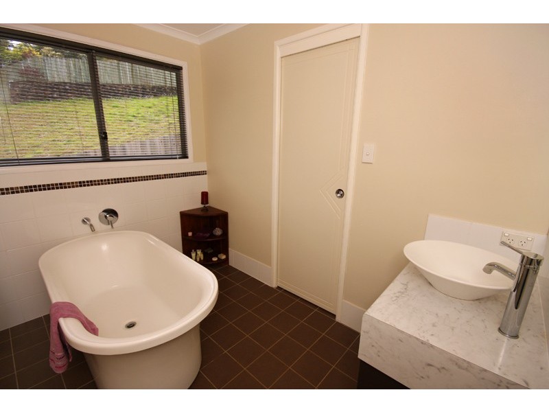 247 Mons School Road, Buderim QLD 4556