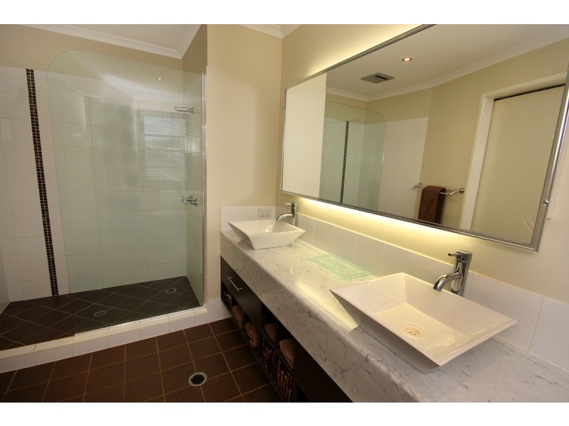 247 Mons School Road, Buderim QLD 4556