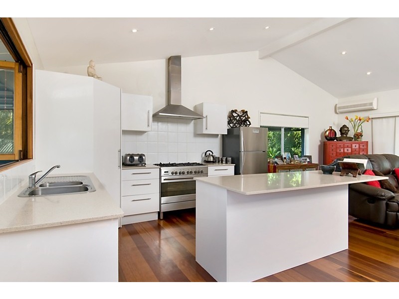 105 Palm Drive, Mooloolaba QLD 4557