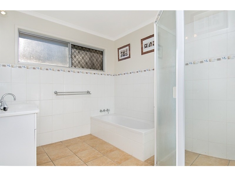 105 Palm Drive, Mooloolaba QLD 4557