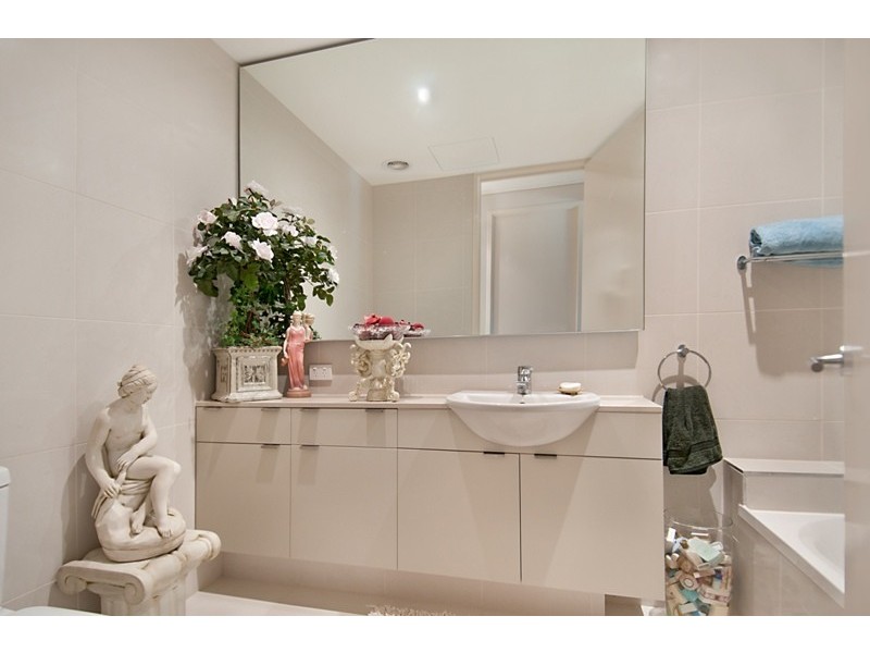 13/20 Anchorage Circuit,, Twin Waters QLD 4564