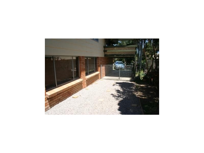 3 Warung Ave, Maroochydore QLD 4558